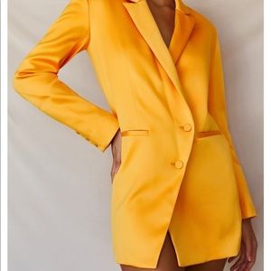 House of CB blazer dress! Worn once for a birthday, extra small, satin.